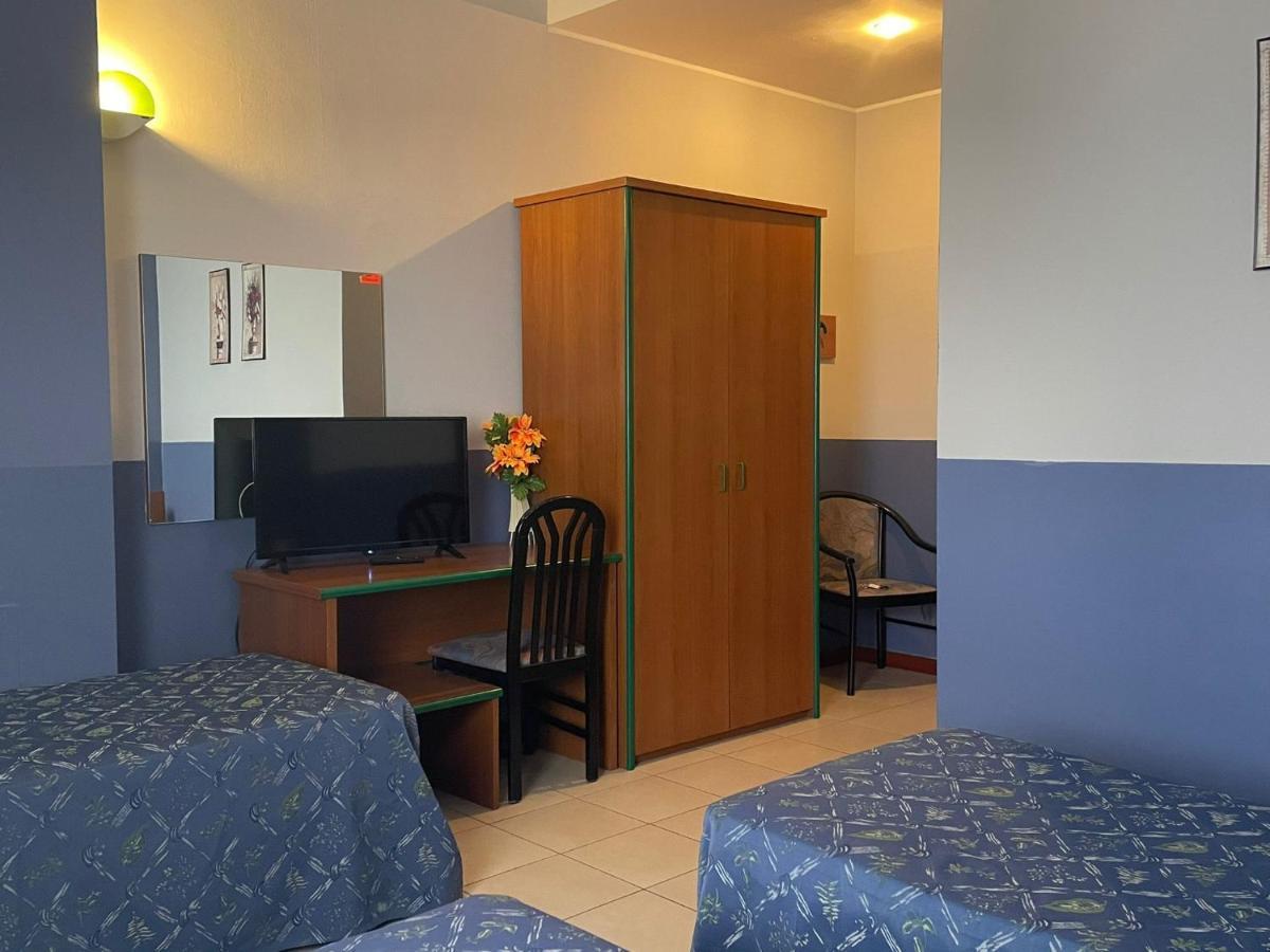 Hotel Arda Fiorenzuola Fiorenzuola dʼArda Exteriér fotografie